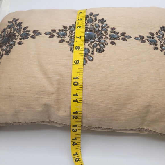 Borgata Beige and Black Beaded Medallion Fringe Tasseled 18x13 Throw Pillow - Picture 9 of 10